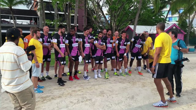 Hand - Bleus : Dinart et sa dream team à la rencontre des jeunes Guadeloupéens