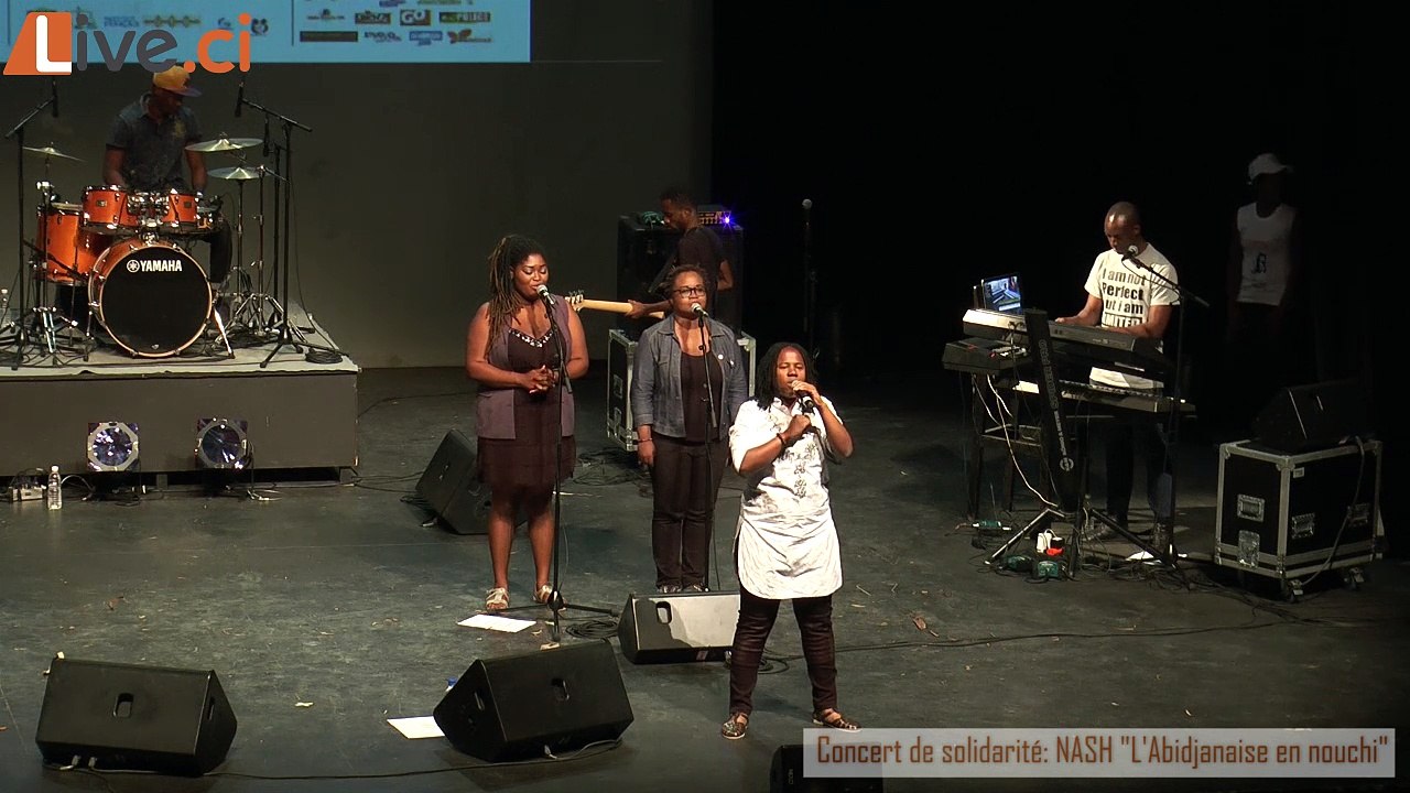 Concert de solidarite/ NASH entonne l' Abidjanaise en Nouchi