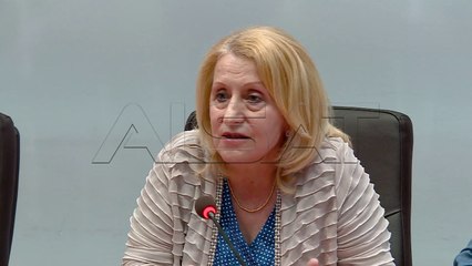 Иницијативата за продолжување на породилното не помина во Собранието