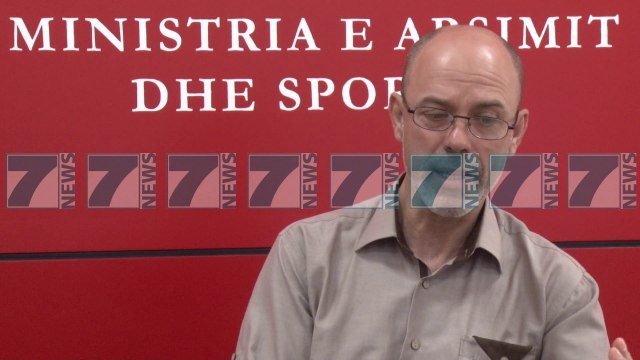 PROVIMET E MATURES, MINISTRIA APEL QE TE MOS PERDOREN PER FUSHATE - News, Lajme - Kanali 11