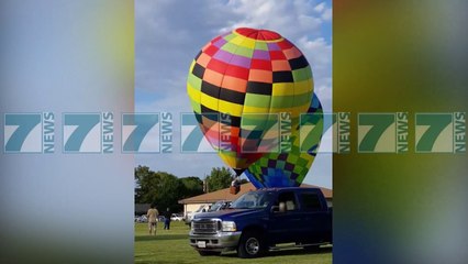 FESTIVALI I BALONAVE NE ILLINOIS, ERA E FORTE SHKAKTON NJE TE PLAGOSUR - News, Lajme - Kanali 11