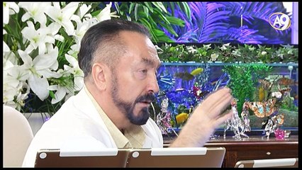 İnsanlarla alay eden, tesadüfü ilah edinen Darwinizm yeryüzünden silinecek.