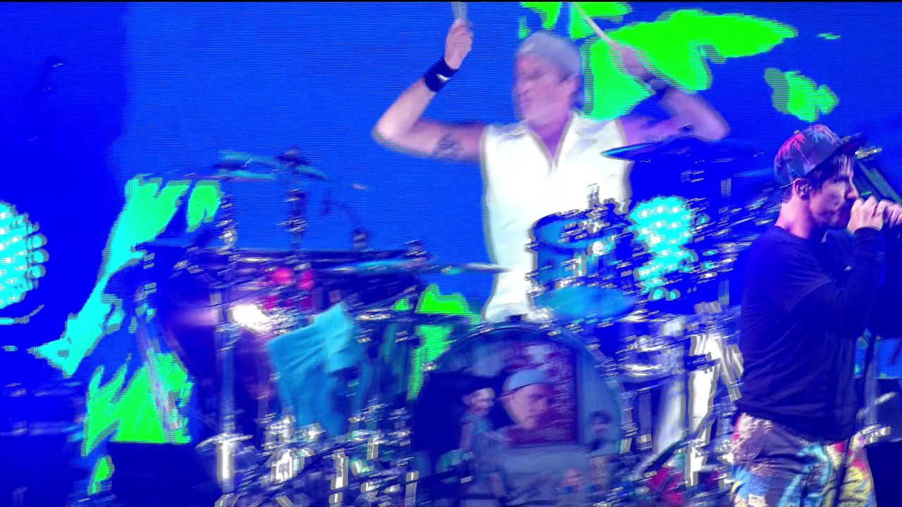 Red Hot Chili Peppers - 2016-07-10 - T in the Park - Nobody Weird Like Me