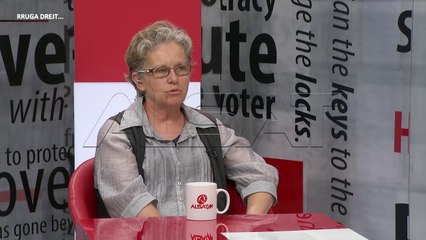 Спорните споменици не мрдаат од „Скопје 2014”