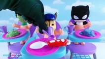 Et bébé poupées alimentation patrouille patte tarte pot Tri super-héros entraînement Super mickey mous