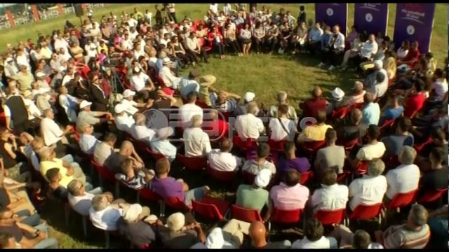 Ora News – Rama: Gjykatësit s’kanë dënuar asnjë politikan pasi janë të zgjidhurit e tyre