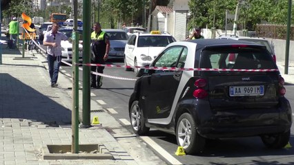 360° Gradë - VLORE MAKINA PERPLAS NJE KEMBESORE