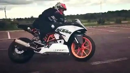 KTM RC 390 Stunts 2017...
