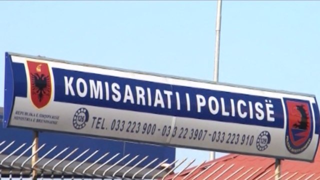 Operacioni në Vlorë - Kapet furgoni me 710 kg kanabis gati për transport, arrestohet 71 vjeçari