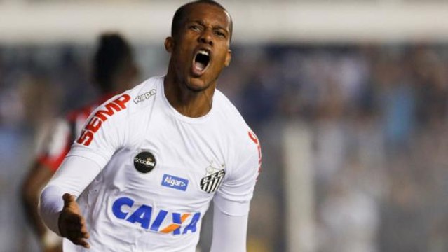 Veja os melhores momentos da vitória do Santos no clássico contra o São Paulo