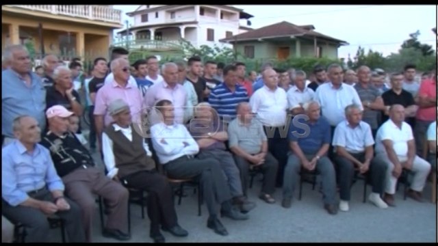 Zgjedhjet 2017 - Mediu në Kavajë thirrje për të votuar për PD