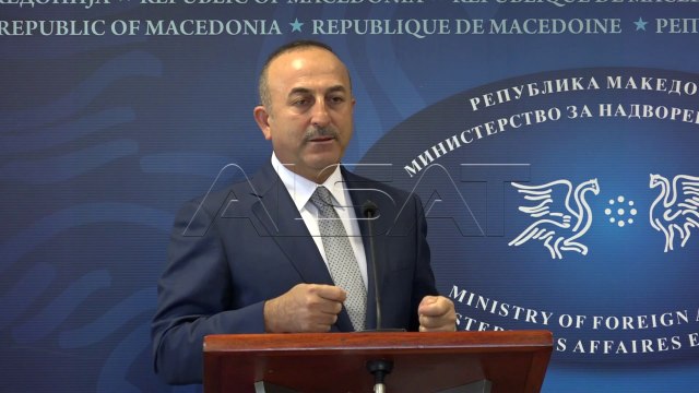 Чавушоглу: Македонија заслужува членство во НАТО