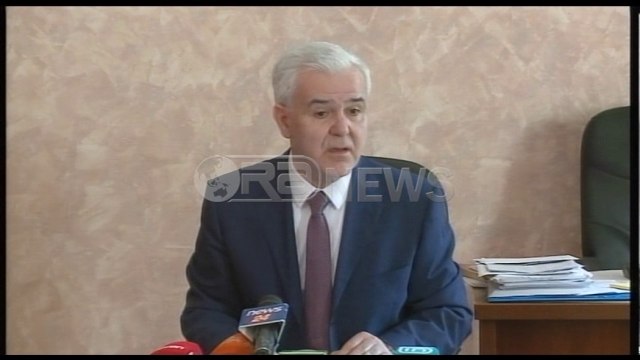 Ora News - PS krah Haki Çakos. I përgjigjet LSI: Deklarata antiligjore ndaj policisë