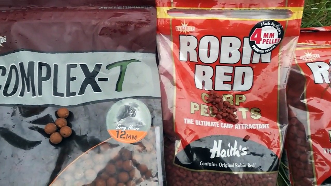 Barbel fishing and feeding under water! (boilies, pellets)