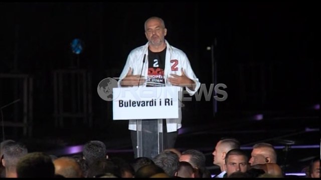 Ora News – Hapet segmenti i parë i Bulevardit të ri në Tiranë