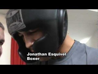 jonathan esquivel redy to saprr kid chocolate - EsNews Boxing