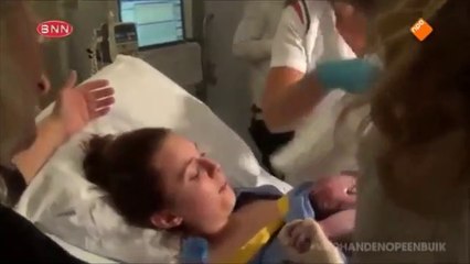 As reações deste homem ao parto são hilariantes