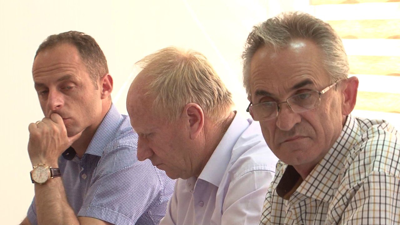 Diskutohet për buxhetin në komitetin për politike dhe financa në Gjakovë - Lajme