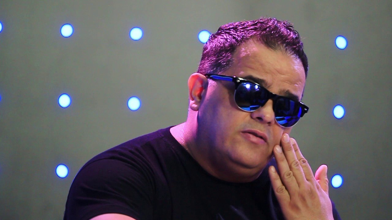 Kismi -  dve oci rasplakani