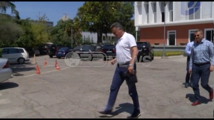 Ora News - Përplasjet në selinë blu - Zgjedhjet në PD, Ristani akuzon Bashën për shkelje të statutit