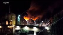Londres: un important incendie ravage le marché de Camden