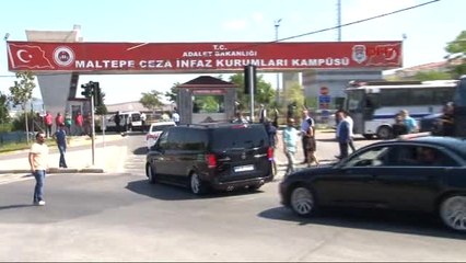 Kılıçdaroğlu Enis Berberoğlu'nu Ziyaret Ediyor