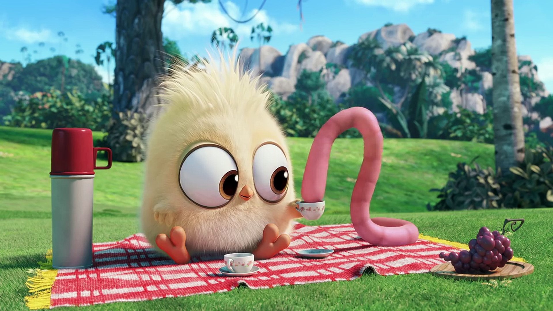 The Angry Birds Movie The Early Hatchling Gets The Worm Hatchling Short Video Dailymotion