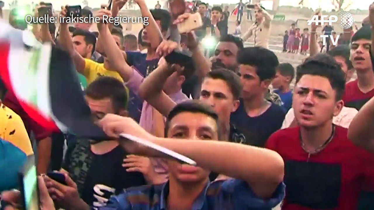 Iraker feiern Befreiung von Mossul - Kämpfe gehen weiter