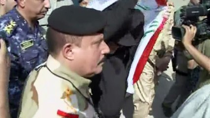 Iraqi PM meets troops and commanders