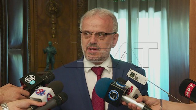 Пратеничките групи на ВМРО-ДПМНЕ ќе ја блокираат работата на Собранието