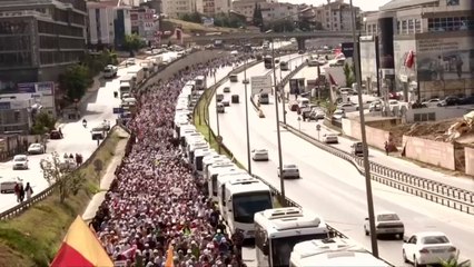 Turqi, 400 km në këmbë për “drejtësinë” - Top Channel Albania - News - Lajme