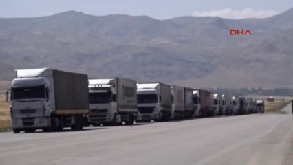 Ağrı- Gürbulak Sınır Kapısı Yolunda Bomba Bulundu, Ulaşım Durdu