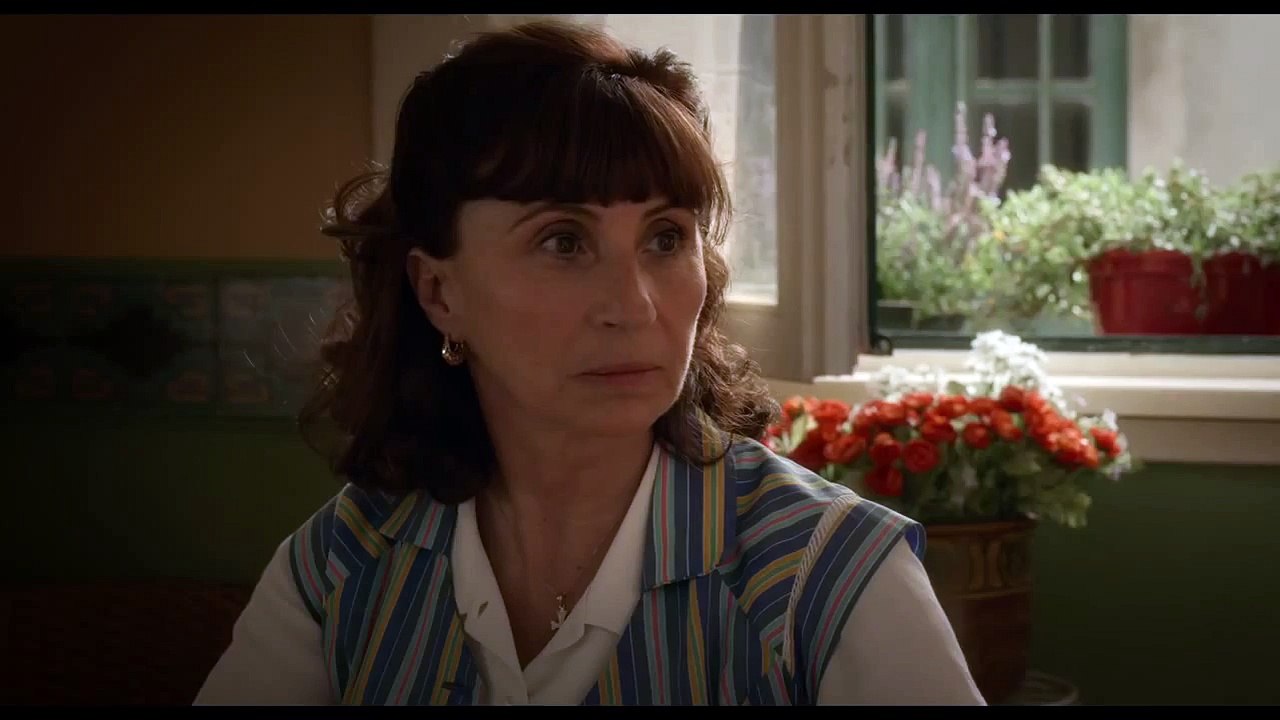 Une Histoire de Fou (2014) (720p_30fps_H264-192kbit_AAC)