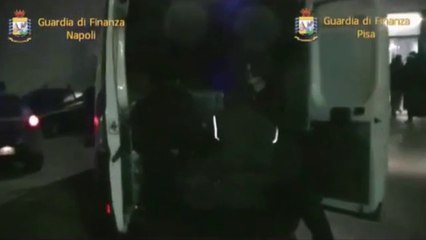 Napoli - smercio internazionale droga e riciclaggio: 33 arresti - video