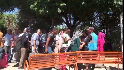 Bayram İçin Ülkelerine Giden 44 Bin Suriyeli Türkiye'ye Döndü