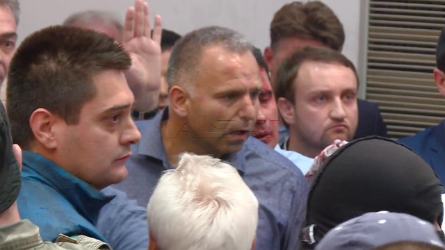 VMRO, nga “lufta” kundër shqipes drejt ligjit për gjuhën
