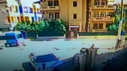 Kapkaç Anı Güvenlik Kamerasında