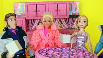 Frozen Barbie Double DATE Anna Kristoff Hans * Barbie Goes CRAZY RV Camper Barbie Parody