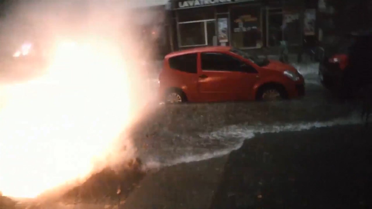 Paris : la bouche EDF explose violemment à cause des inondations