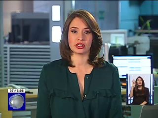 Gobernación del Guayas entregó casa a adulta mayor que perdió su vivienda