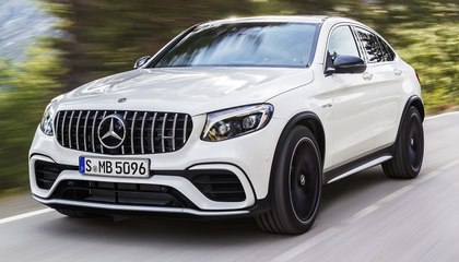 2018 Mercedes-AMG GLC 63S VS Jeep Compass