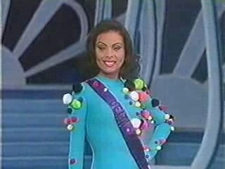 Miss Venezuela 1996 1 desfile