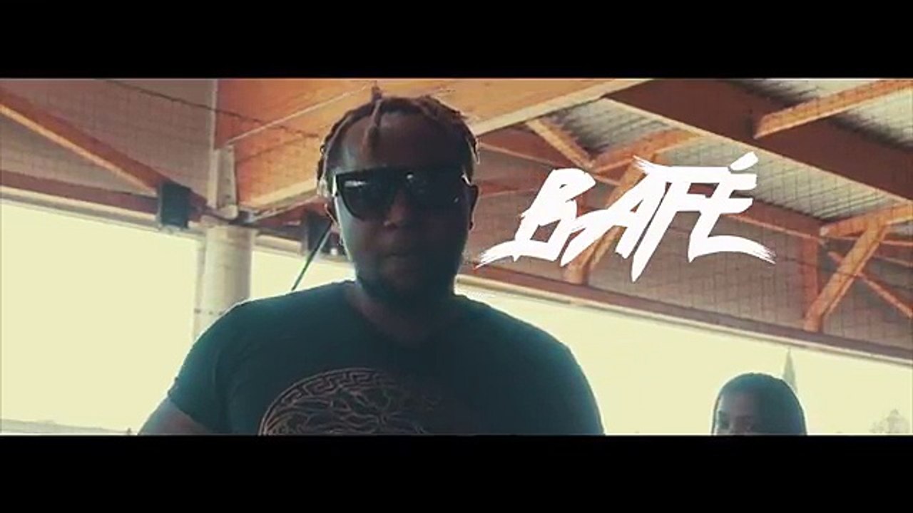 Guirri Mafia - Bafé (Danse de la panthère) DJ FU CLIP OFFICIEL