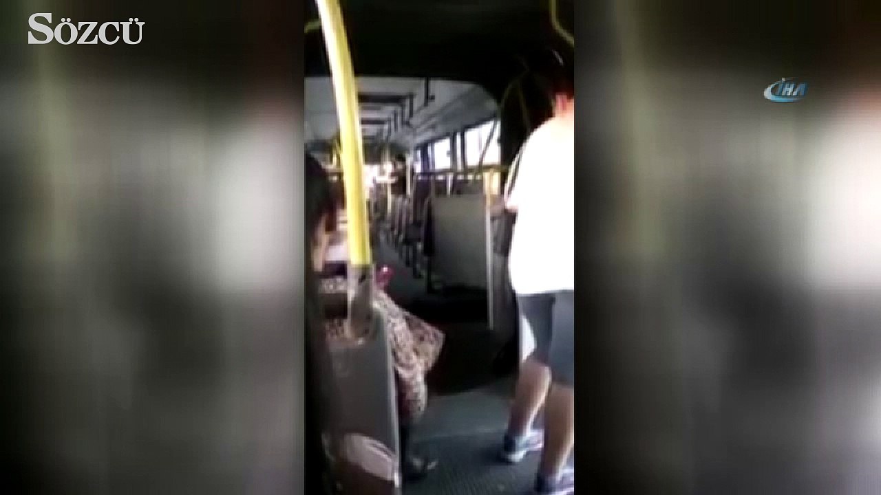 Otobüs seyir halindeyken ikiye bölündü