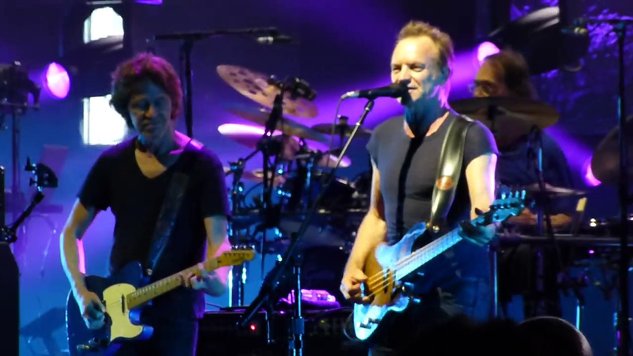 Selling England by the Pound/Message in a Bottle by Sting & Peter Gabriel (Live @ Hollywoo
