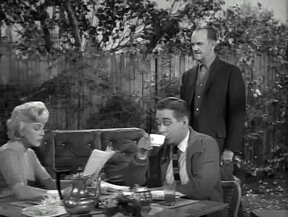 Mister Ed S02E18 - George Burns Meets Mister Ed