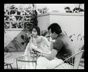 Wo teer  Dil Pe Chala jo teri kaman mian hain Mahmmod super hit Songs old black and Whit