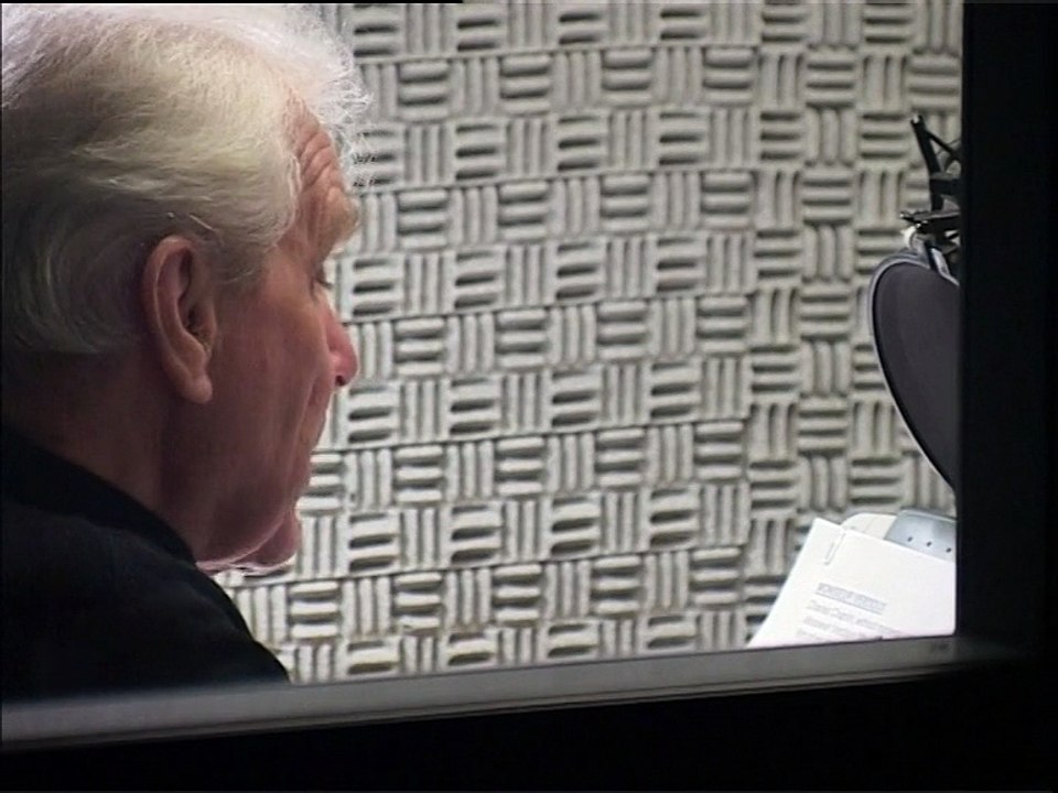 Charlie Chaplin - Bonus - Introduction by David Robinson