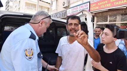 Gaspçıyı Dövelim mi, Dövmeyelim mi? Derken Kendileri Kavgaya Tutuştu