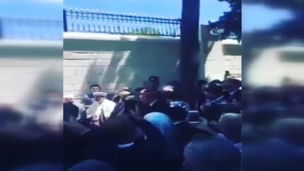 Cumhurbaşkanı Erdoğan'dan 15 Temmuz Şehitleri Mezarı Başında Kur'an-ı Kerim Tilaveti